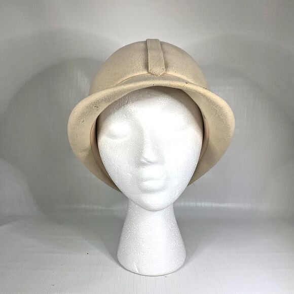 Ivory Wool Doeskin Jockey Hat Vintage 70s ADOLFO Union Made USA Equestrian READ - Picture 1 of 13